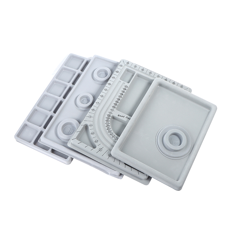 Gray Flocked Bead Board Bracel - Jewelry Making Table reseña y precio