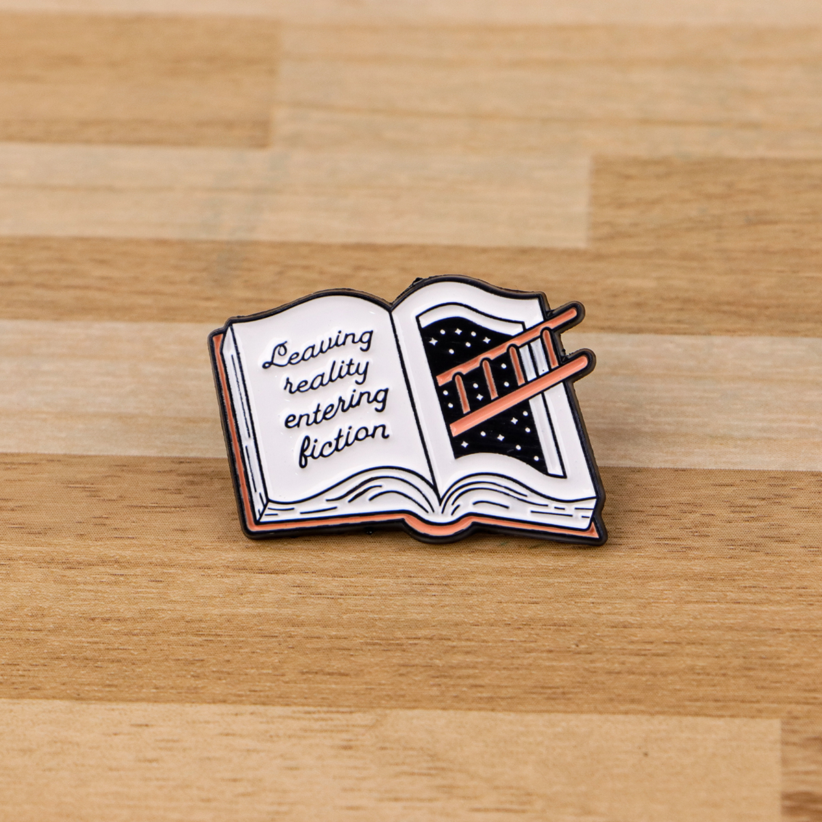 Cartoon Deer Enamel Pin Book B - Jewelry Making Journal reseña y precio