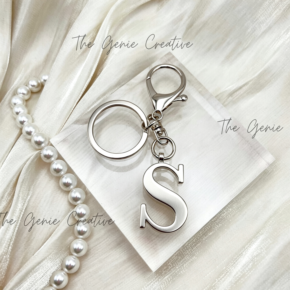 Stainless Steel 3D Initial Key - Lobster Clasp Silver reseña y precio