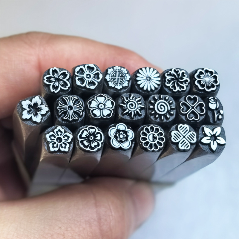 Professional Metal Stamping &  - Jewelry Making Table reseña y precio